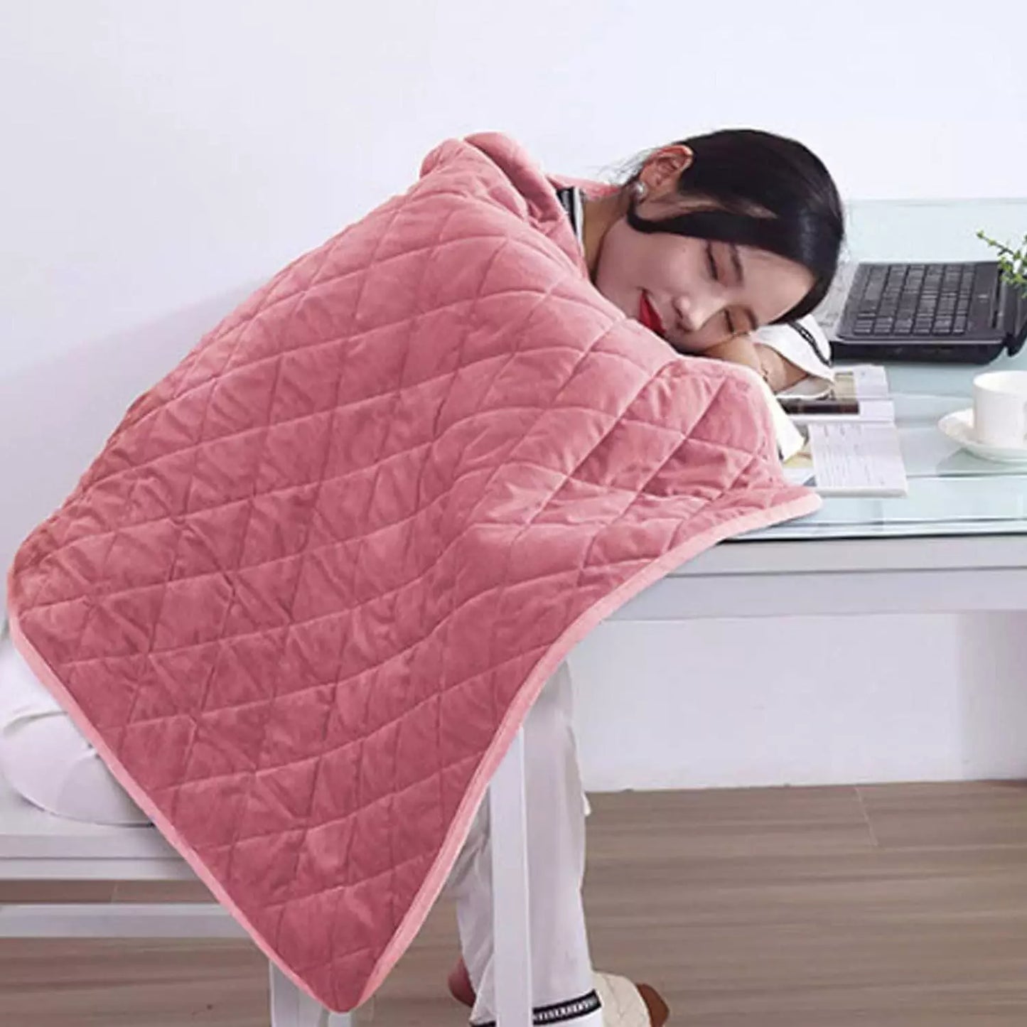 CosySnug™ - Heated Blanket Sweater