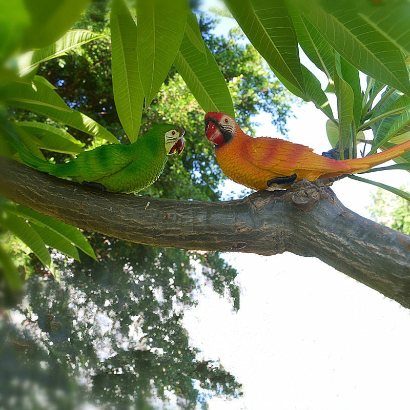 MC Resin Parrot Statue