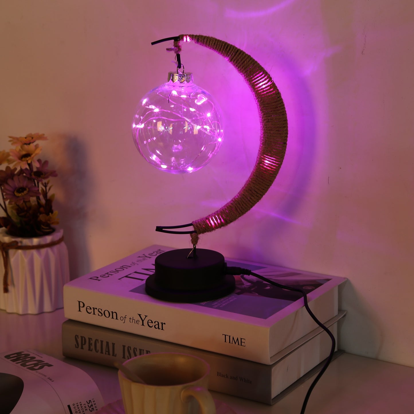 Moon Sepak Lamp